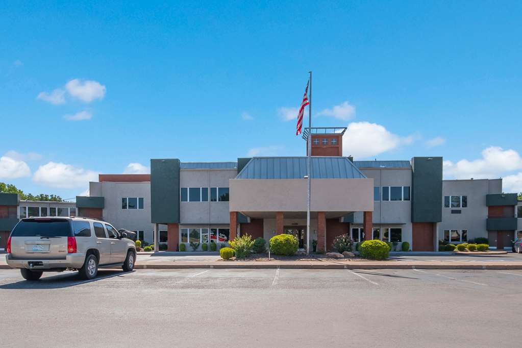 Comancheria Hotel & Convention Center - photo 13