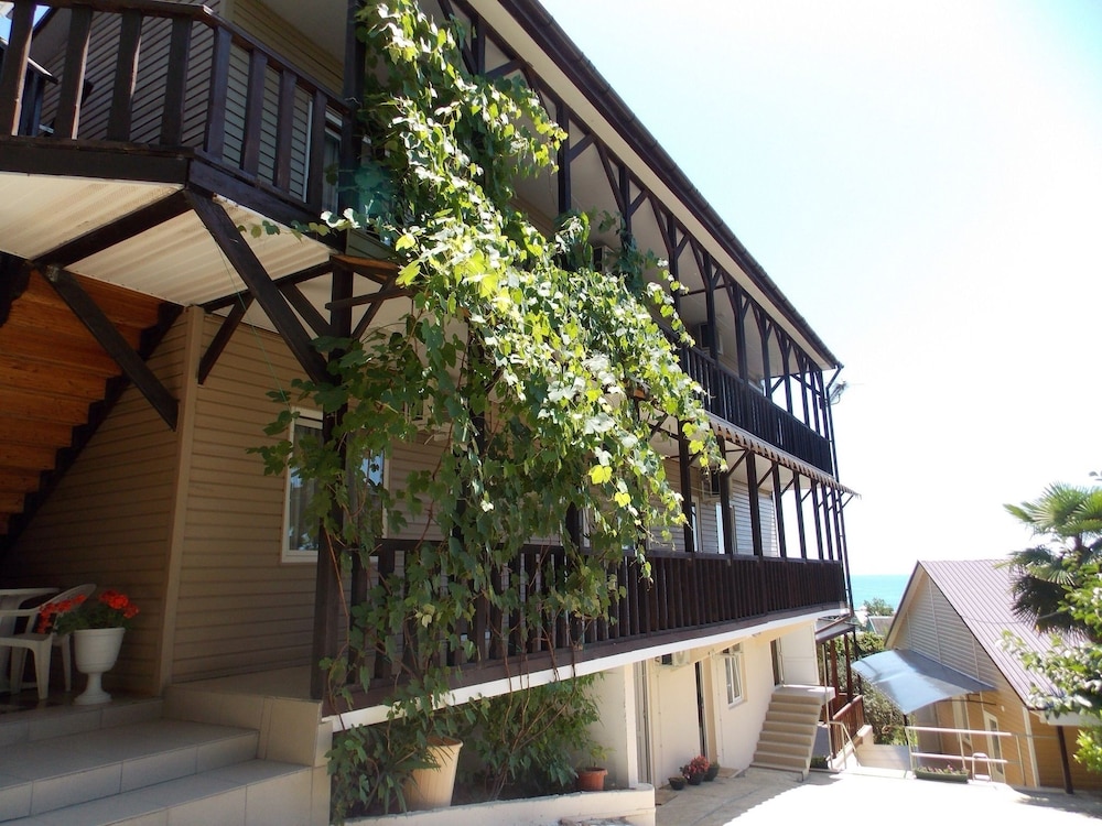 Sandal - carbon neutral hotel in Sochi