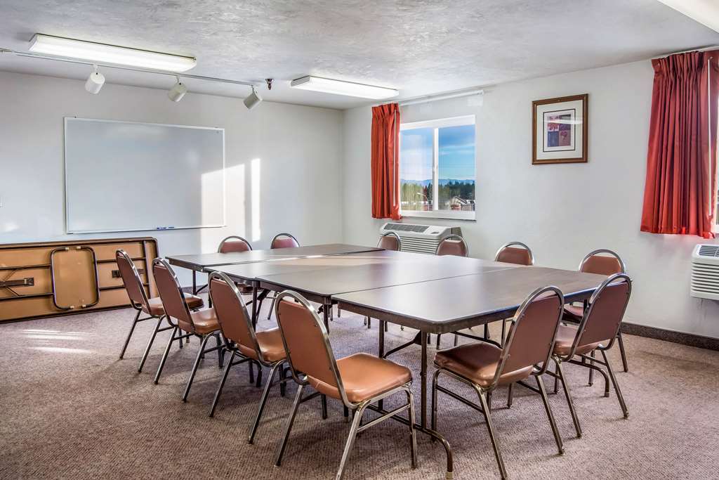 Motel 6 Wilsonville OR Portland - photo 26