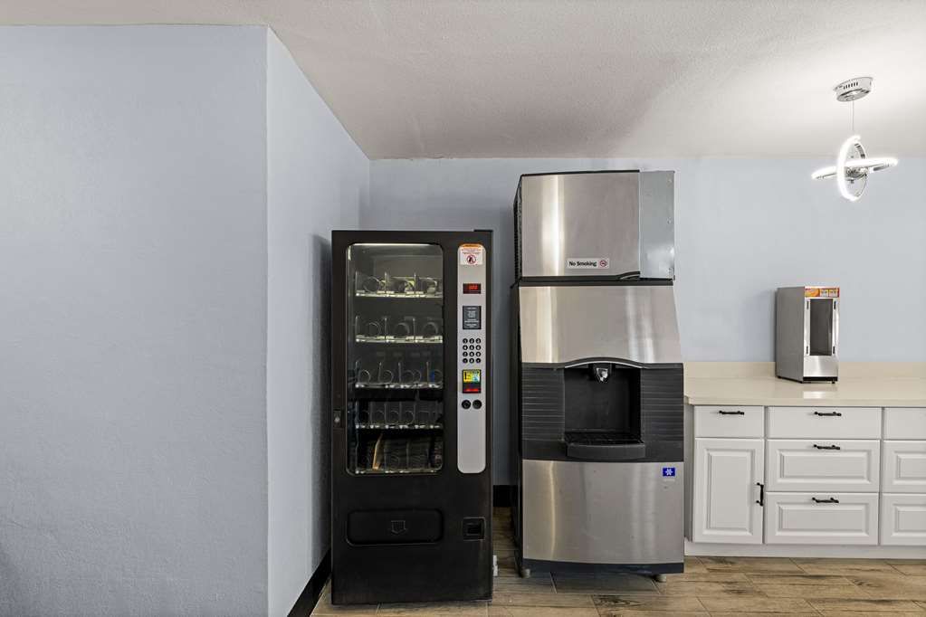 Rodeway Inn Midland South - photo 29