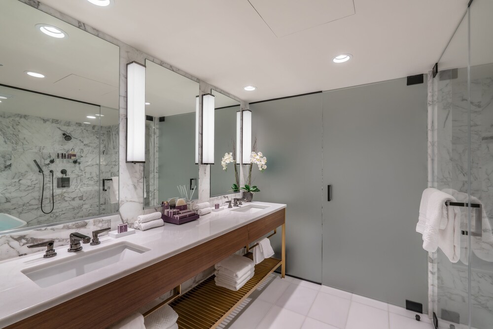The Ritz Carlton Residences by Real Select Vacation - photo 116