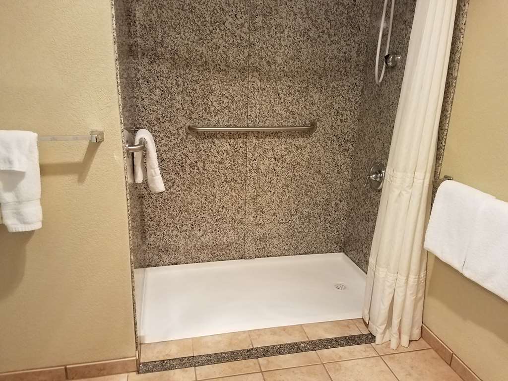Best Western Salbasgeon Inn & Suites Of Reedsport - photo 37