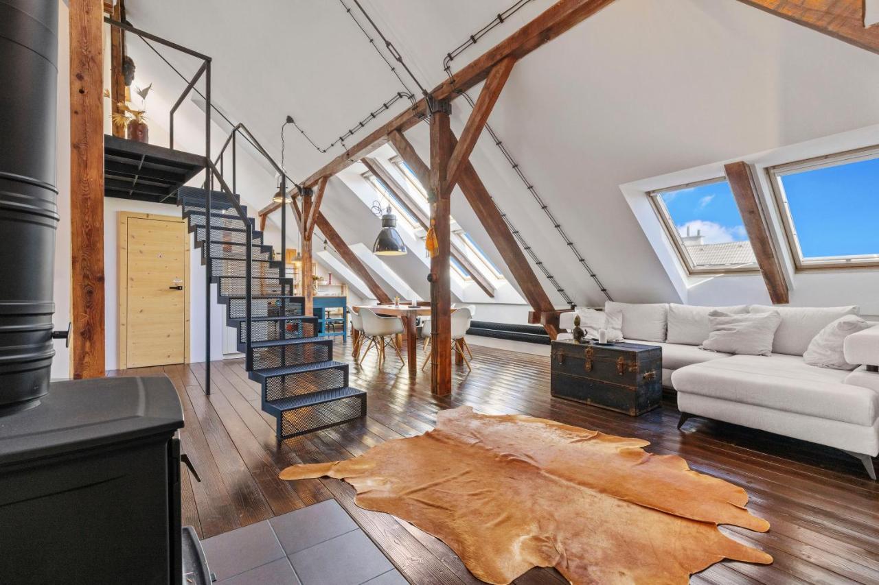Amazing Loft With Terrace In City Centre — Bratislava