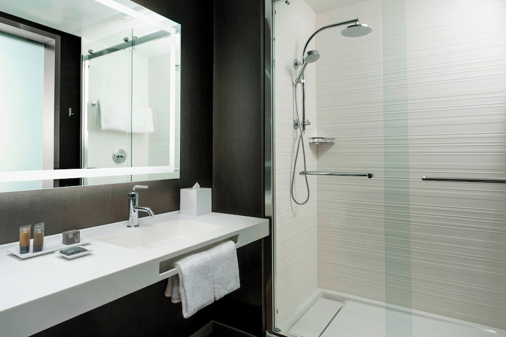 AC Hotel by Marriott Spartanburg - photo 17
