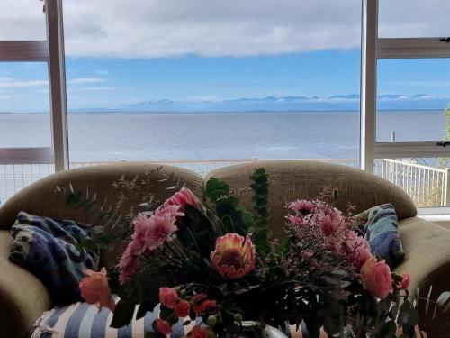 Bargain for 8 persons in Unknown City, South Africa