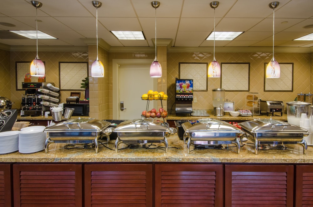 West Inn & Suites - photo 28