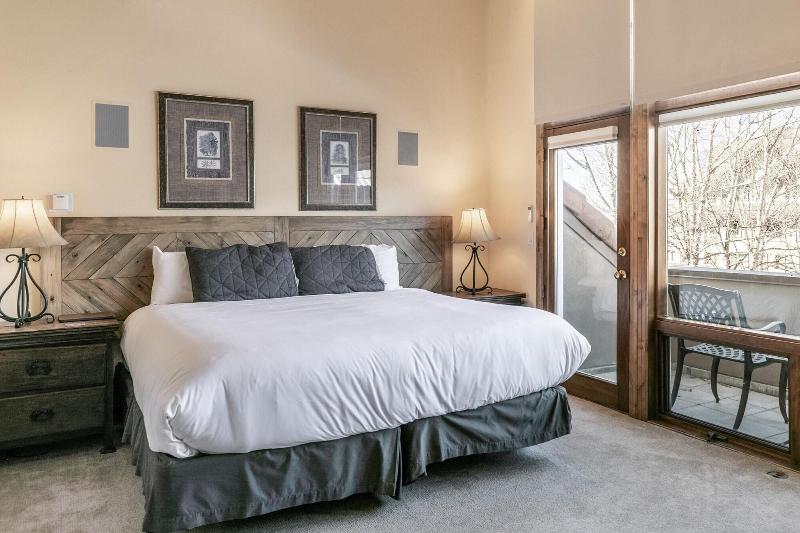 Le Chamonix by Telluride Alpine Lodging - photo 33