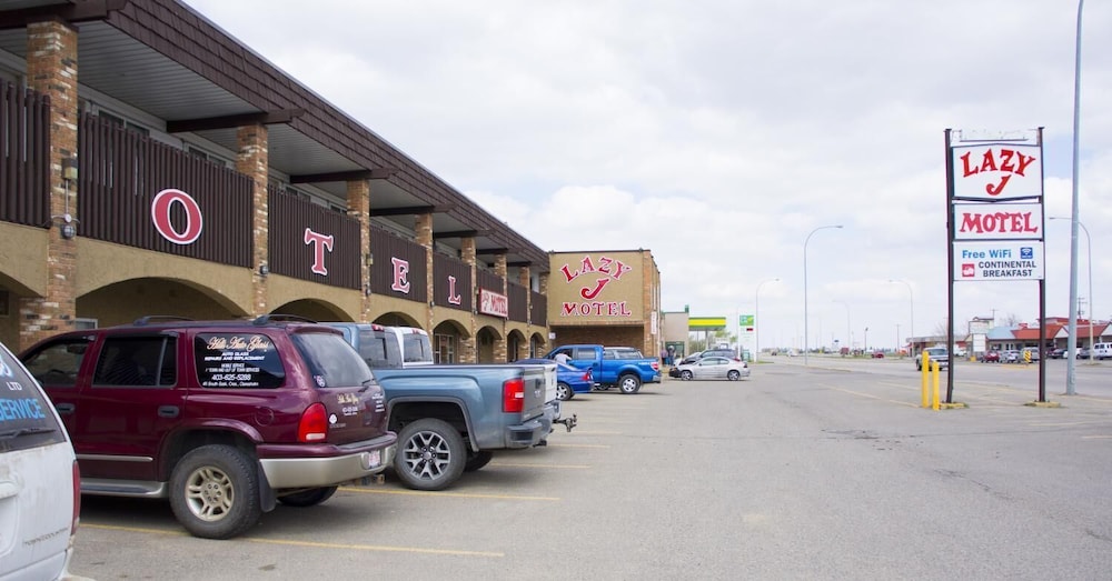 Lazy J Motel - last minute hotel in Claresholm