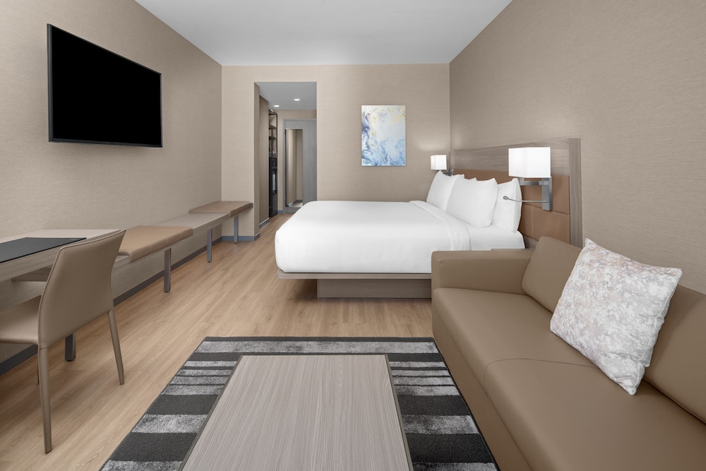 AC Hotel by Marriott Miami Dadeland - photo 12