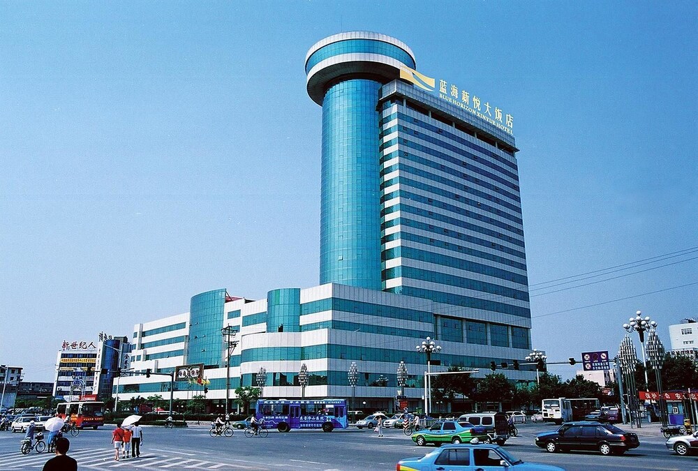 Blue Horizon Xinyue Hotel — hotel in Shengli