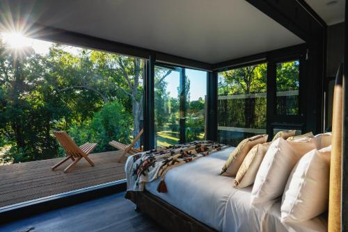 Castlemaine Gardens Luxury Glamtainer — hotel in Castlemaine