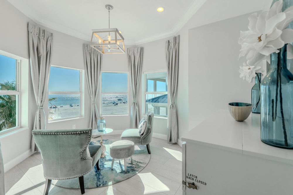 White Sugar Sands — 4-Star Luxury Hotel in Fort Myers Beach, United States