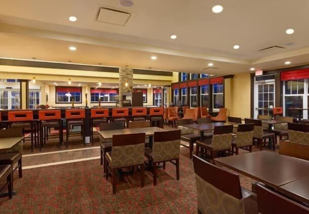Residence Inn Long Island Islip Courthouse Complex - photo 38
