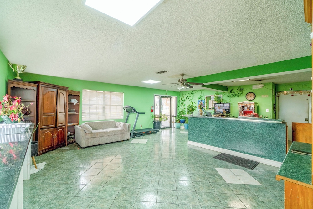 Executive Inn Mineral Wells - photo 5