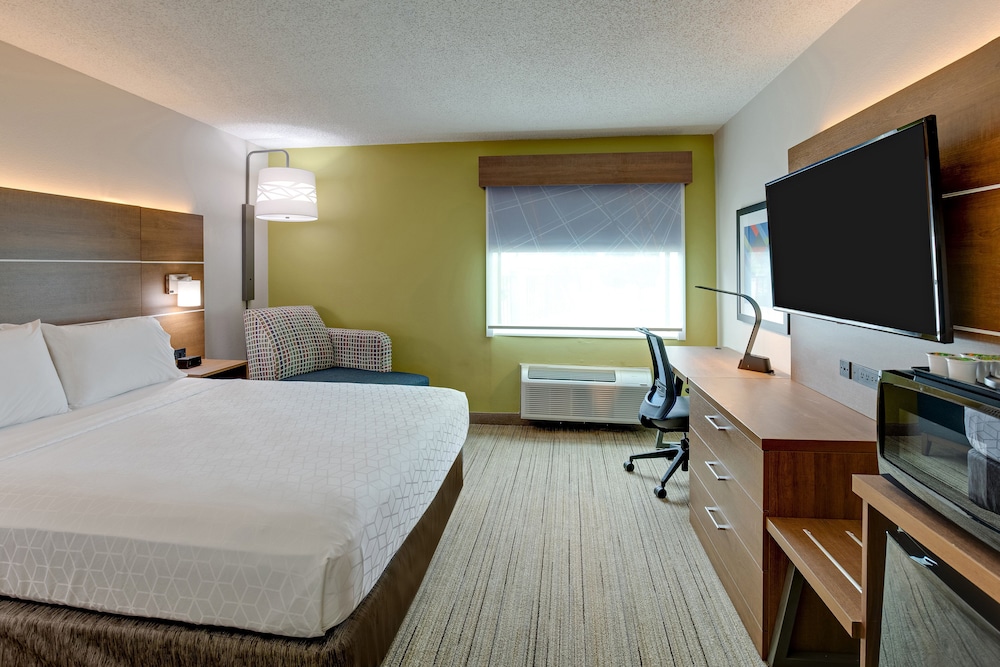 Holiday Inn Express W I40 Whitebridge Road by IHG - photo 6