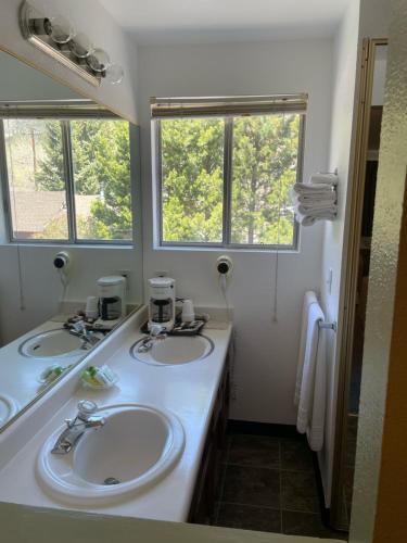 Murphey's Motel LLC - photo 28