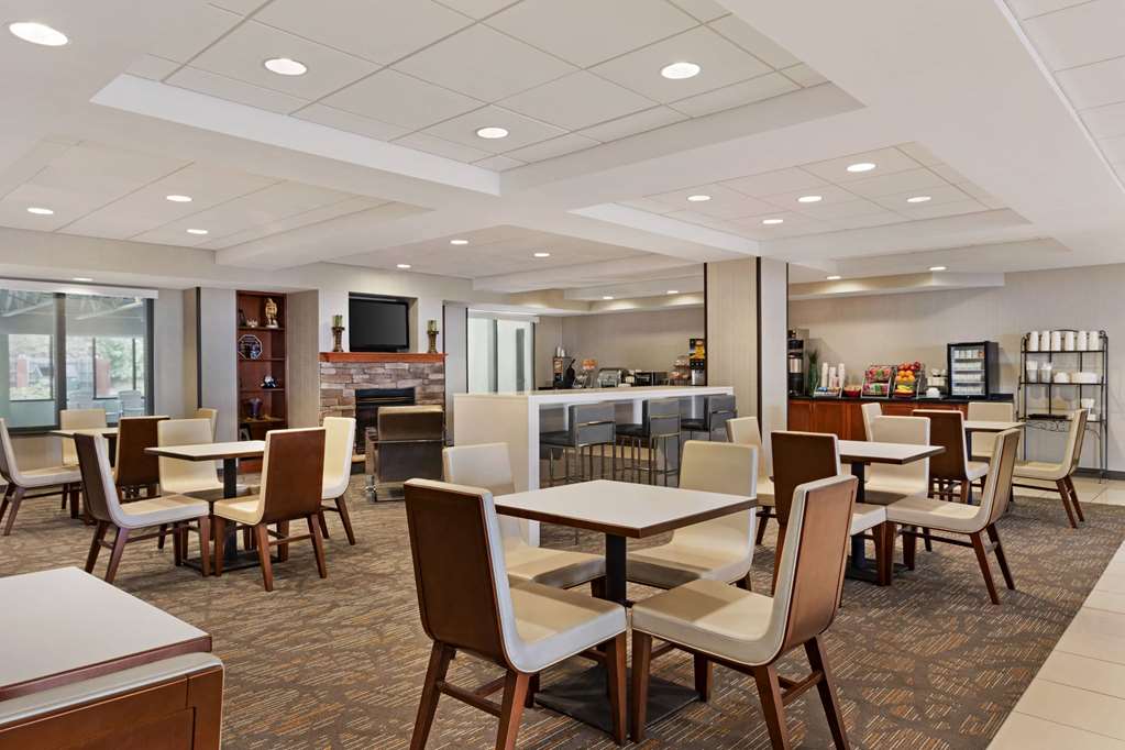 Wingate by Wyndham Bridgeport Clarksburg - photo 43