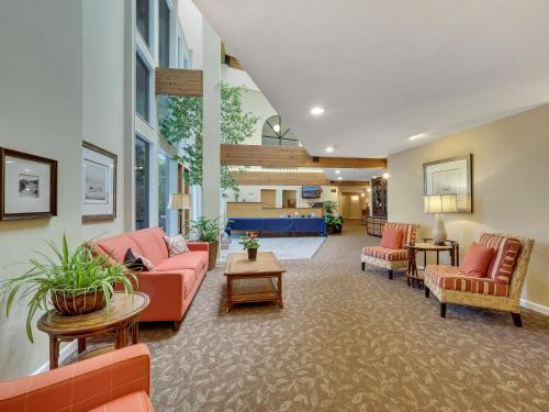 341 Edgewater Inn - photo 28