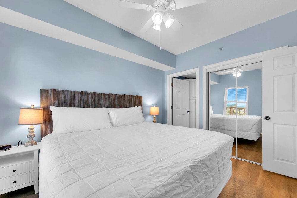 Majestic Beach Towers 2 1803 - photo 9