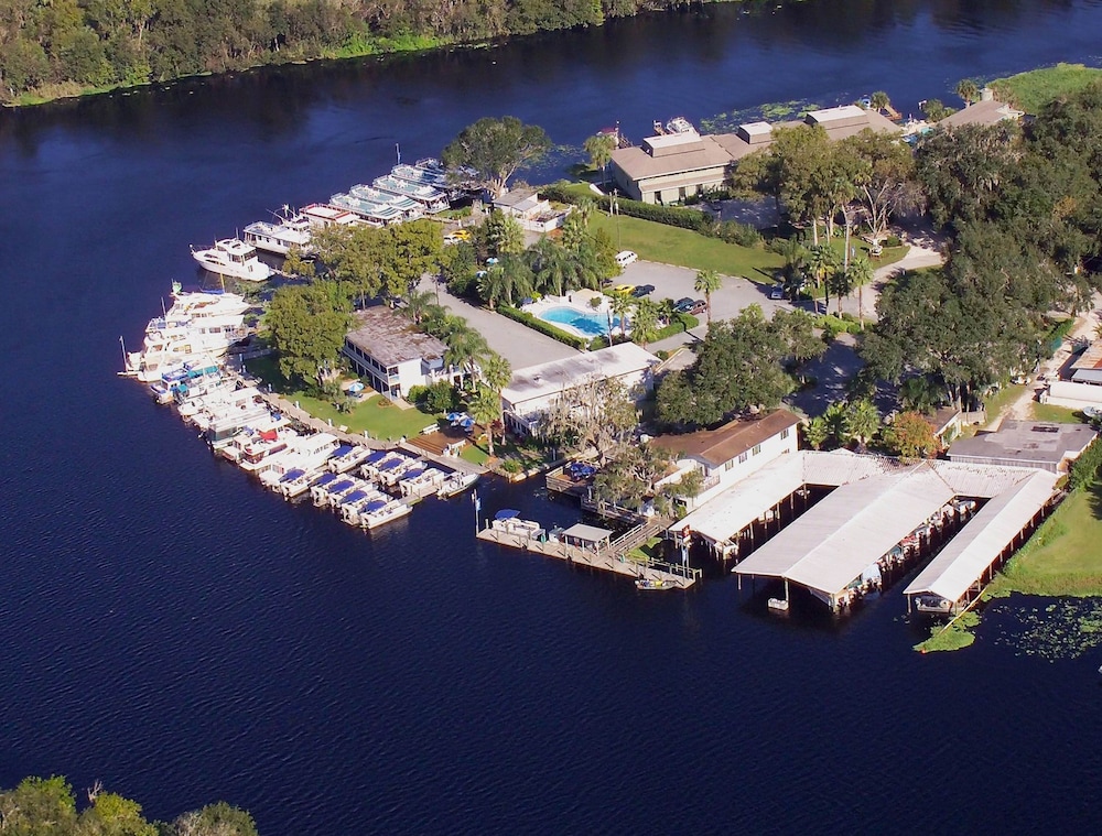 Hontoon Landing Resort & Marina in Deland, United States