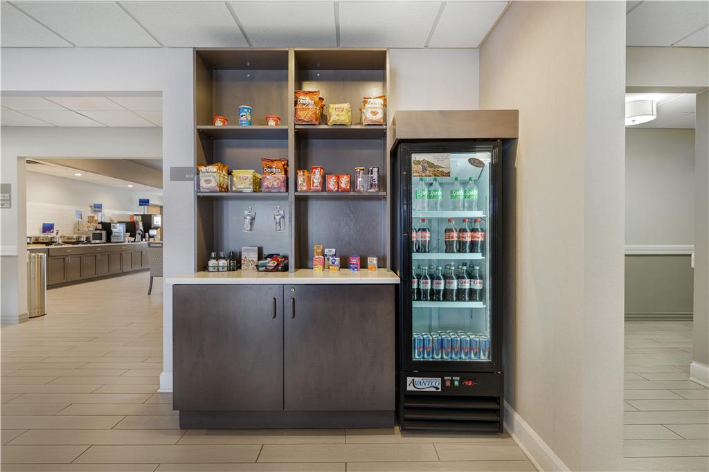 Best Western Brockport Inn & Suites - photo 7