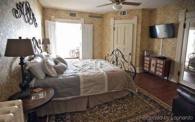 Wellington Place Inn - photo 5