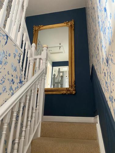 Summer Cottage in Kinsale Free Car Parking Included — 4-Star Luxury Hotel in Kinsale, Republic of Ireland