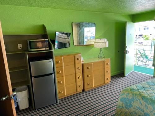 Caribbean Motel - photo 67