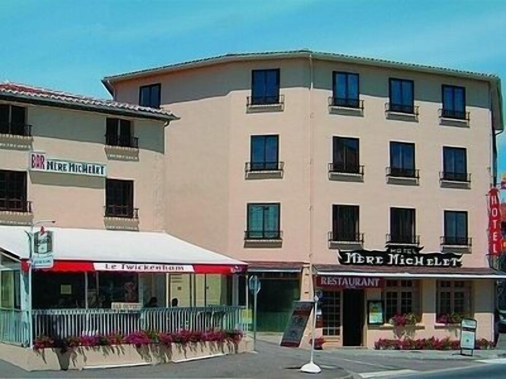 Hôtel Mère Michelet - carbon neutral hotel in Confolens