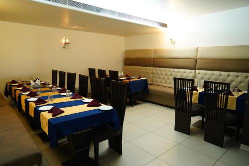 Hotel Raunak — Pinjaur — photo 2