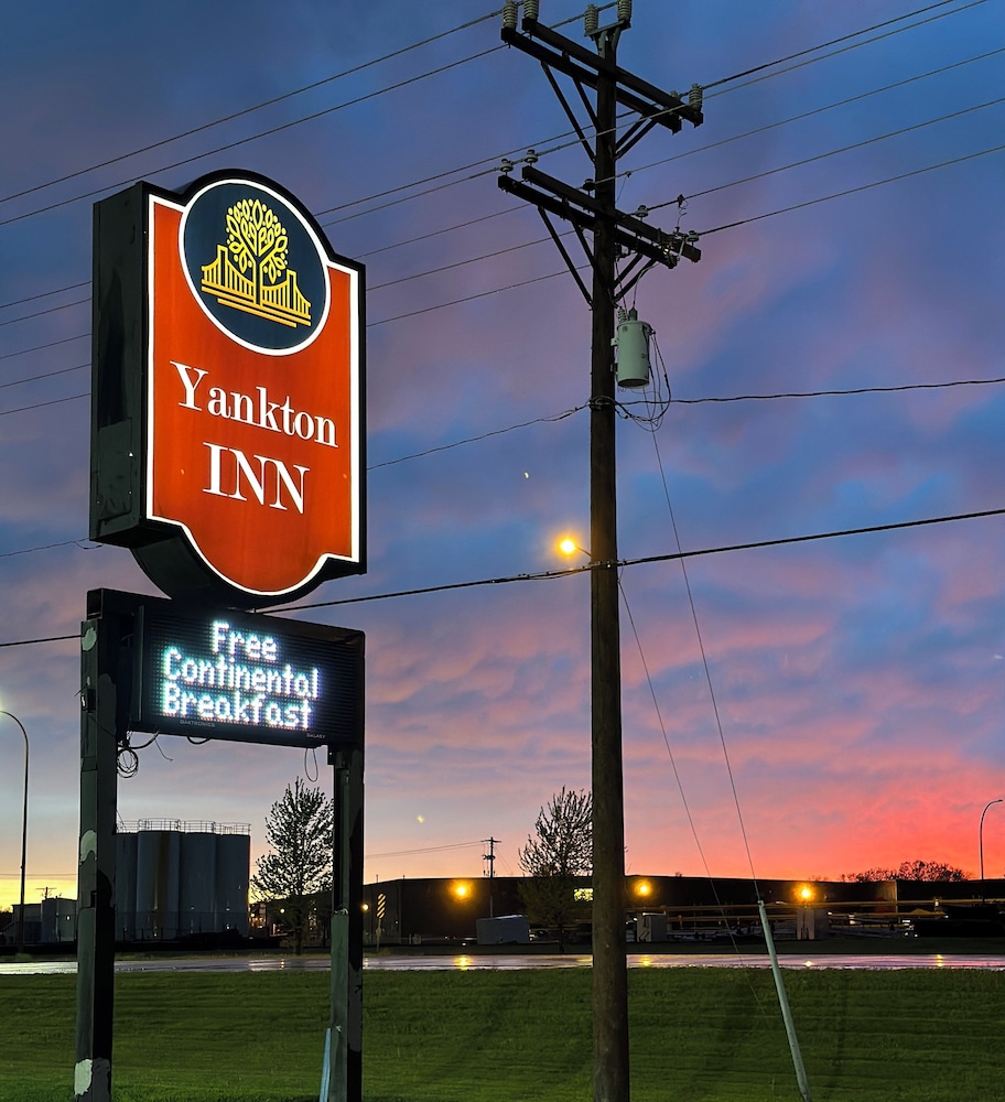 Yankton Inn - photo 25