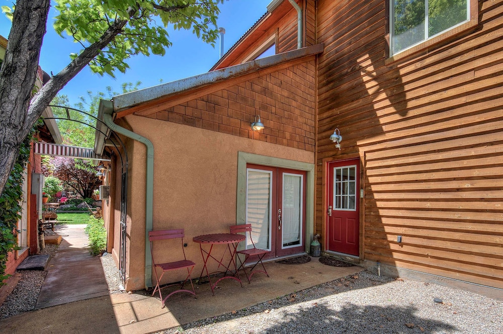 Cali Cochitta Vacation Rentals - photo 85
