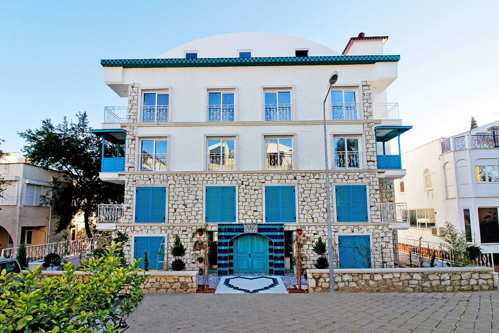 Dam Hotel Lara - last minute hotel in Antalya