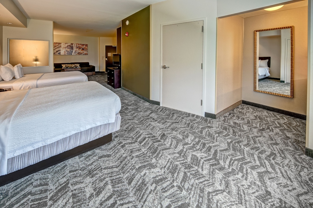 Springhill Suites by Marriott New Bern - photo 7