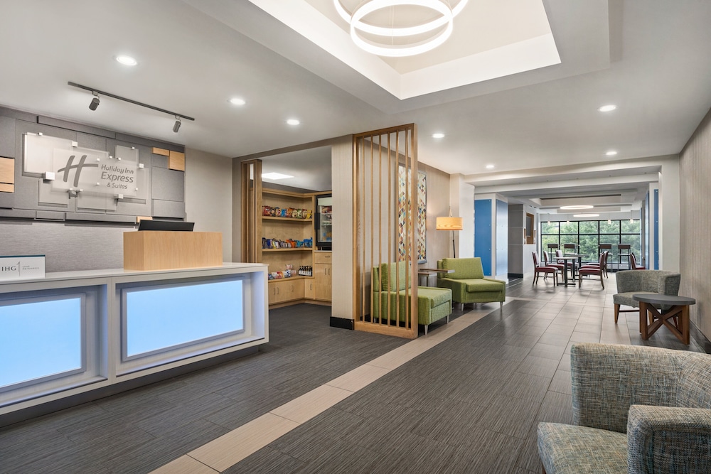 Holiday Inn Express & Suites Greenville Downtown by IHG - photo 46