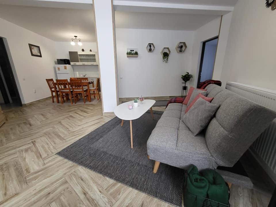 Casa 115 Toplița — 4-Star Luxury Hotel in Toplita, Romania