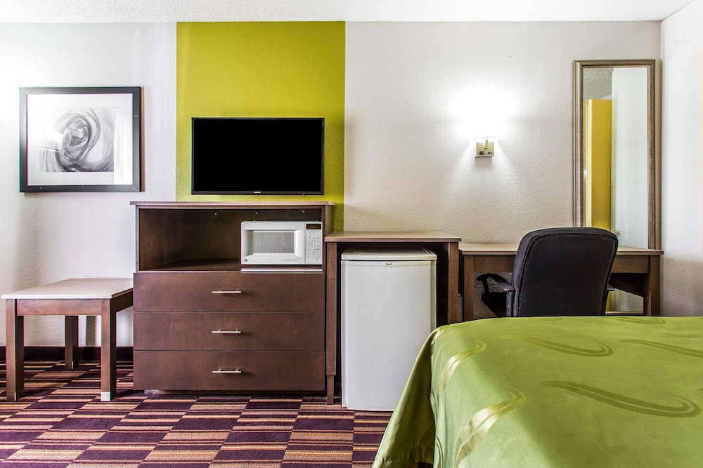 Quality Inn Albemarle - photo 7