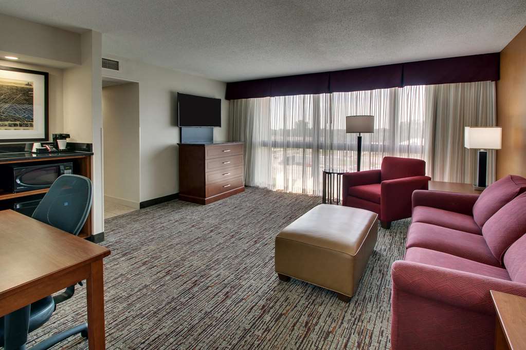 Drury Inn & Suites Evansville East - photo 21