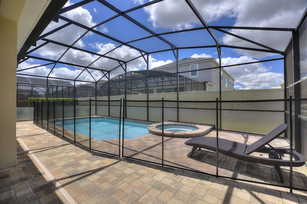 Rebel Flamingo @ Solara Resort By Shine Villas 804 7 Bedroom Villa Kissimmee - photo 34