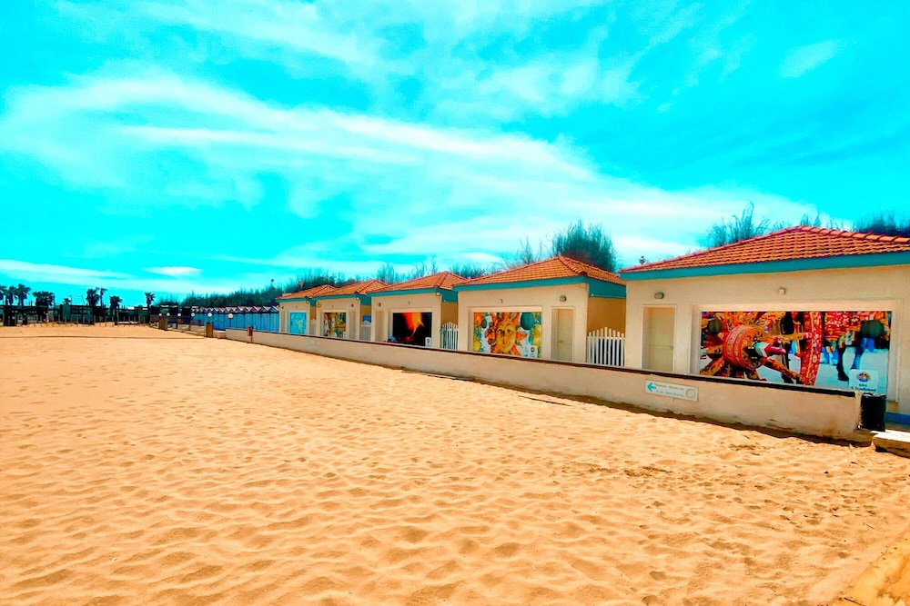 Villaggio Turistico Internazionale La Plaja — hotel in Catania