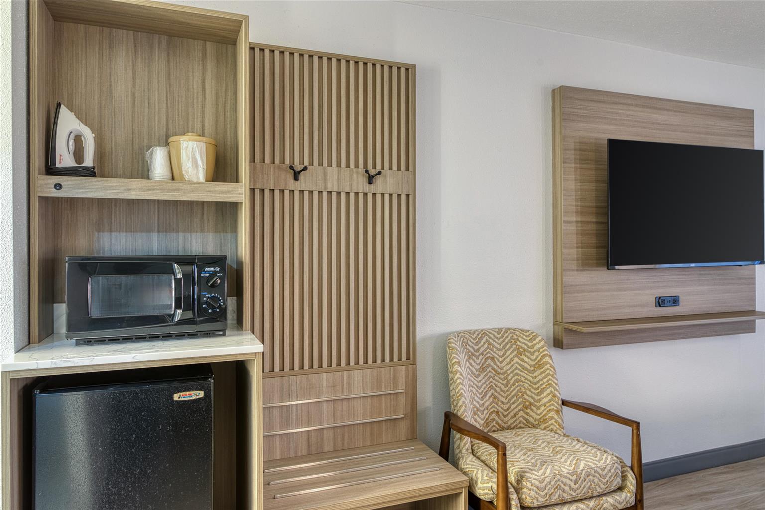 Best Western Of Walterboro - photo 27