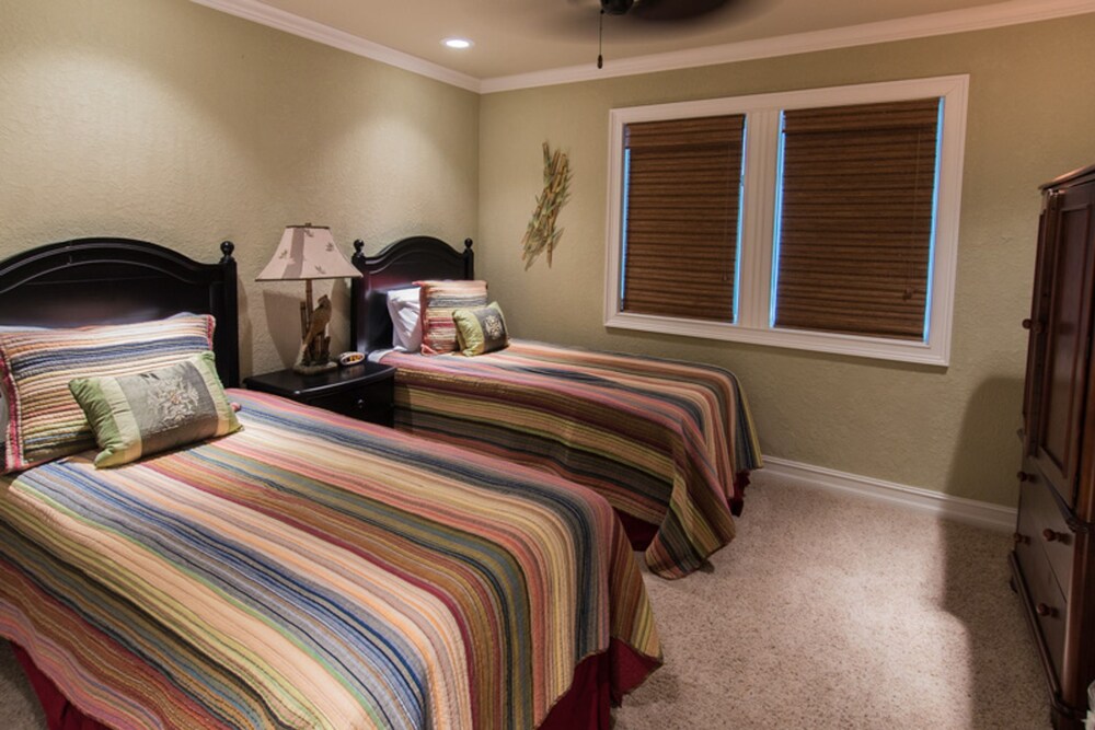 Boardwalk by Seascape Resort - photo 10