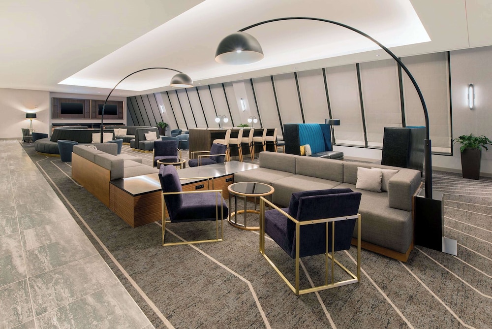 Hilton Atlanta - photo 2