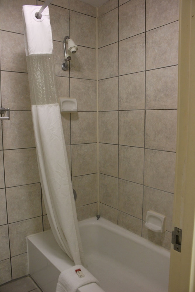 Baymont by Wyndham Amarillo West Amarillo - photo 25