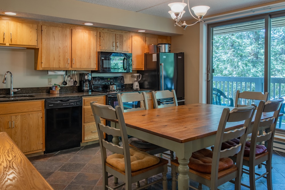 Smugglers' Notch Resort Private Suites - photo 49