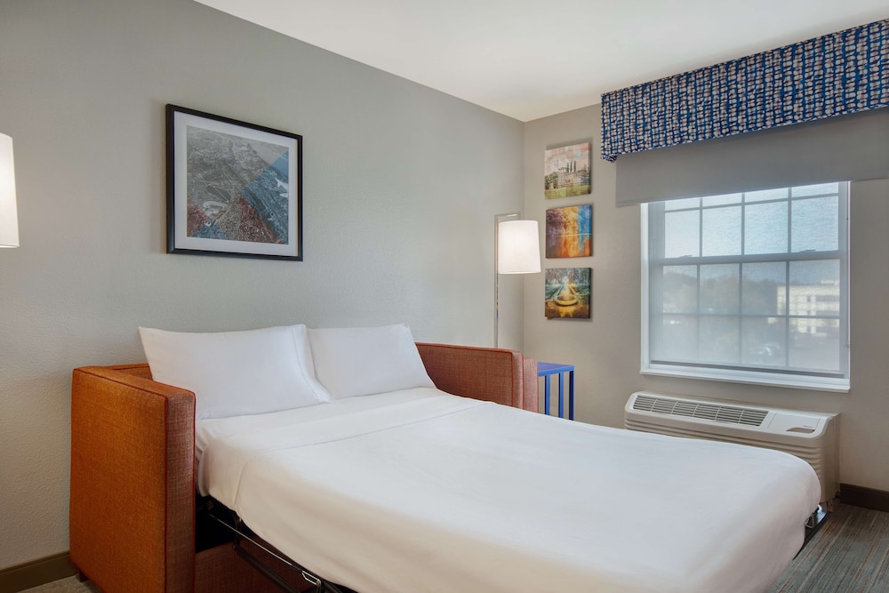 Hampton Inn & Suites Yonkers - photo 13