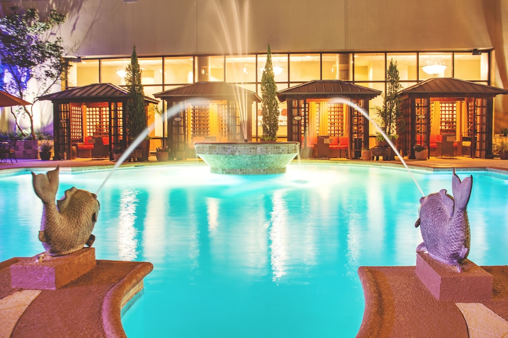 MCM Eleganté Hotel & Conference Center Beaumont - photo 10