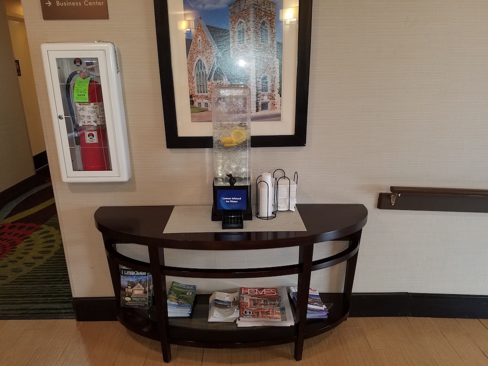 Comfort Inn North of Asheville - photo 7