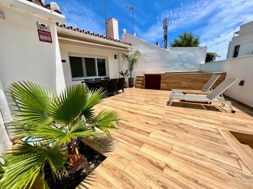 Karibu beach & pool in Marbella, Spain