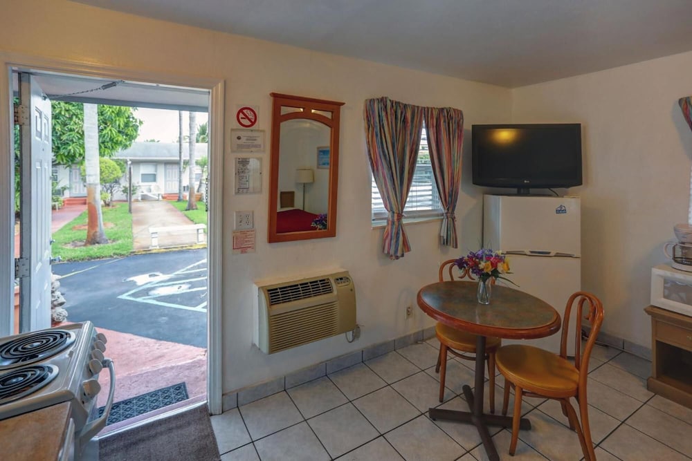 Richard's Motel Extended Stay - photo 83